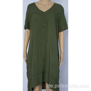 Grasgrünes Kleid mit kurzen Ärmeln